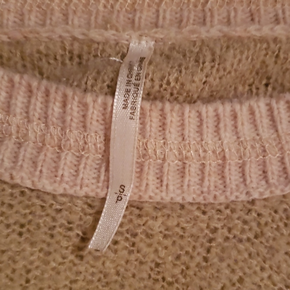 Free People Sweater - Picture 4 of 7